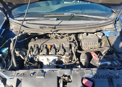 2015 Honda Civic Lx z USA, uszkodzony, nr VIN 19XFB2F52FE018244